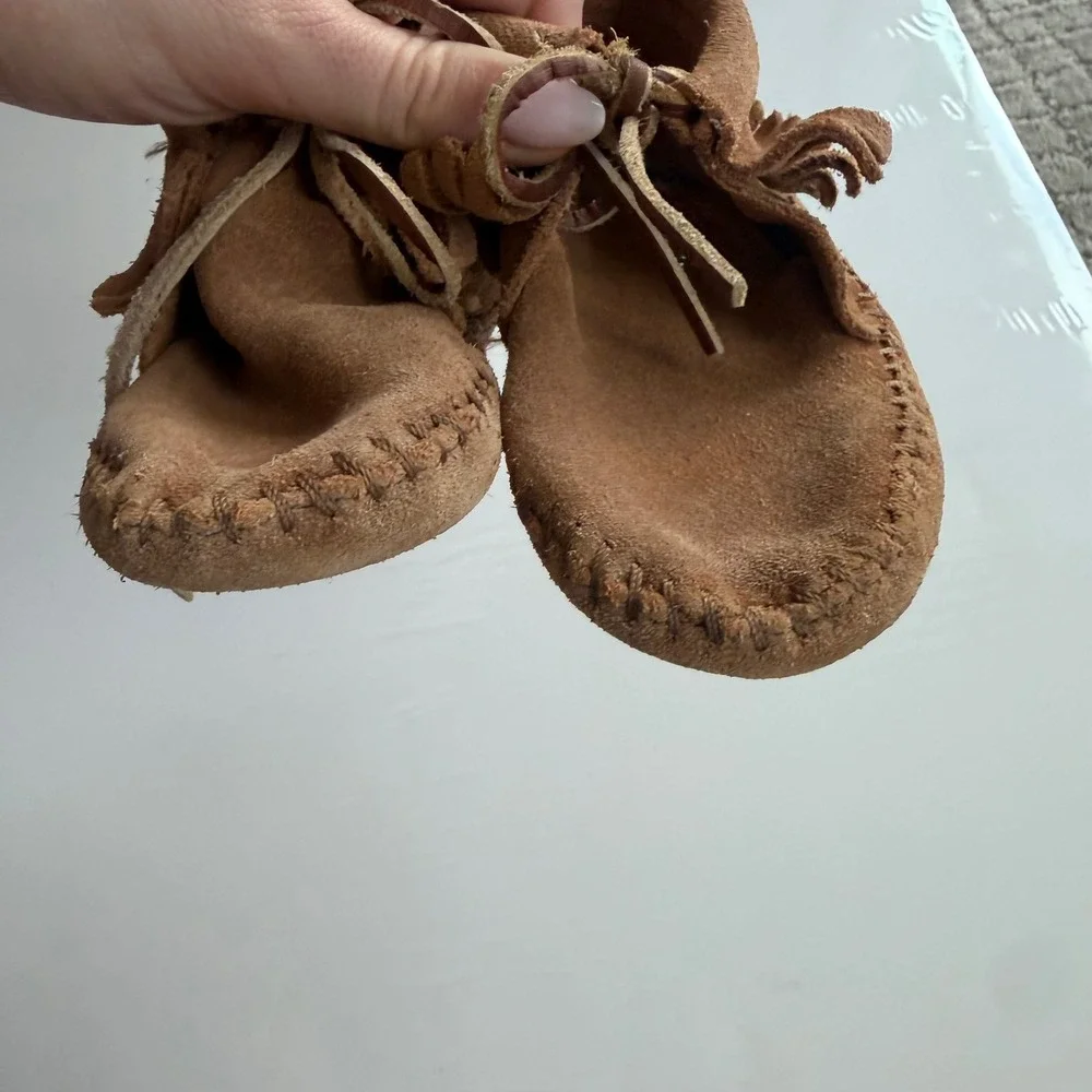 Minnetonka kids genuine